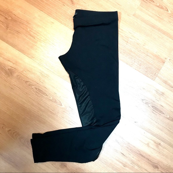 David Lerner leggings with faux leather inserts. - Picture 3 of 4